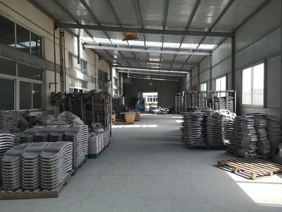 лят под налягане осветителен корпус